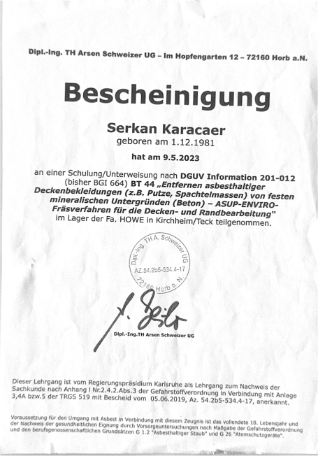 Zertifikat für Serkan Karaciger, ausgestellt am 6.3.2022, mit Unterschrift.